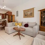 Reseda House *